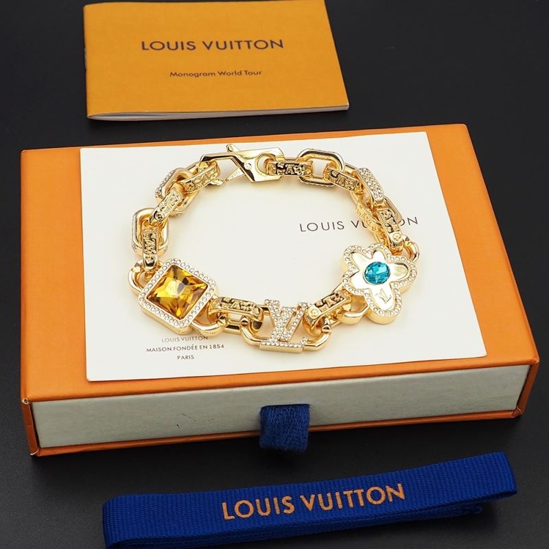 Louis Vuitton Necklaces